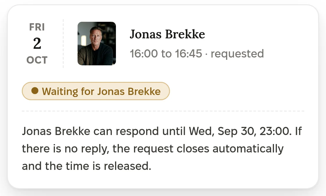 A session request on the platform: the Waiting status and the time until which the mentor can reply
